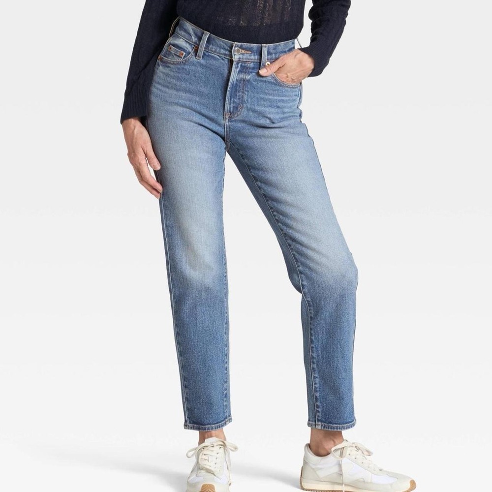 Universal Thread Women's 80's Slim Mid-Rise Ankle Length Jeans Denim Pants